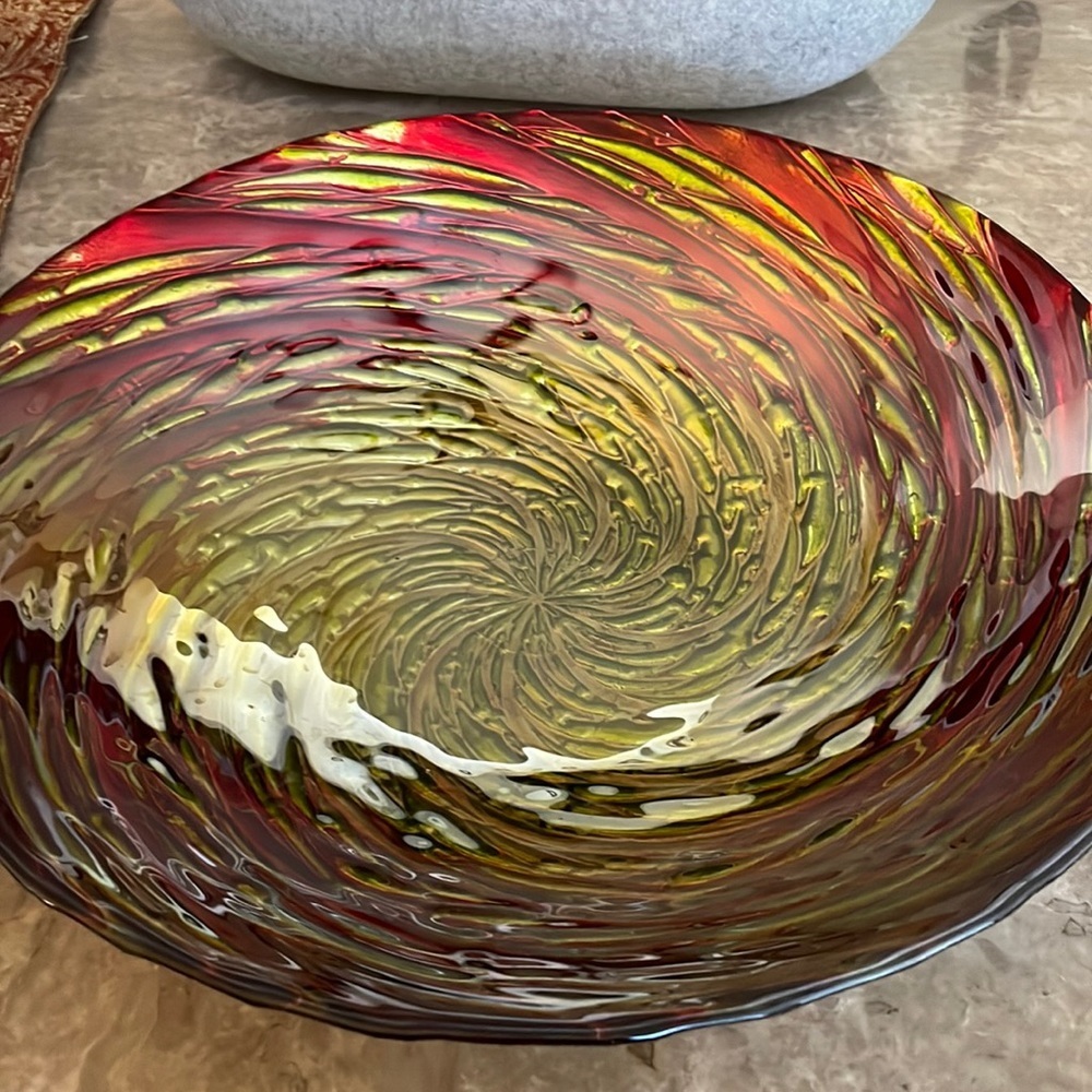 - Hand made swirl iridescent sliver gold glass glass round bowl silvering